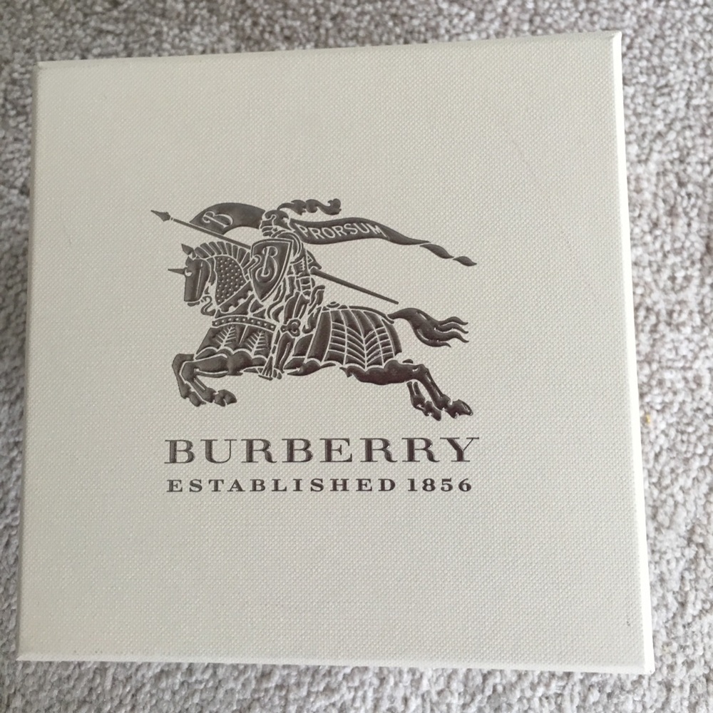 [Burberry] Luxury Watch Packaging Box